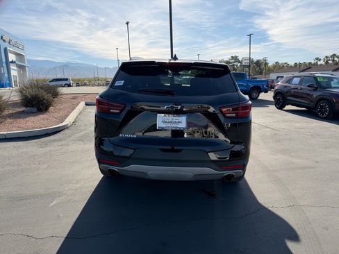 Used 2024 Chevrolet Blazer LT w/ Convenience Package image 4