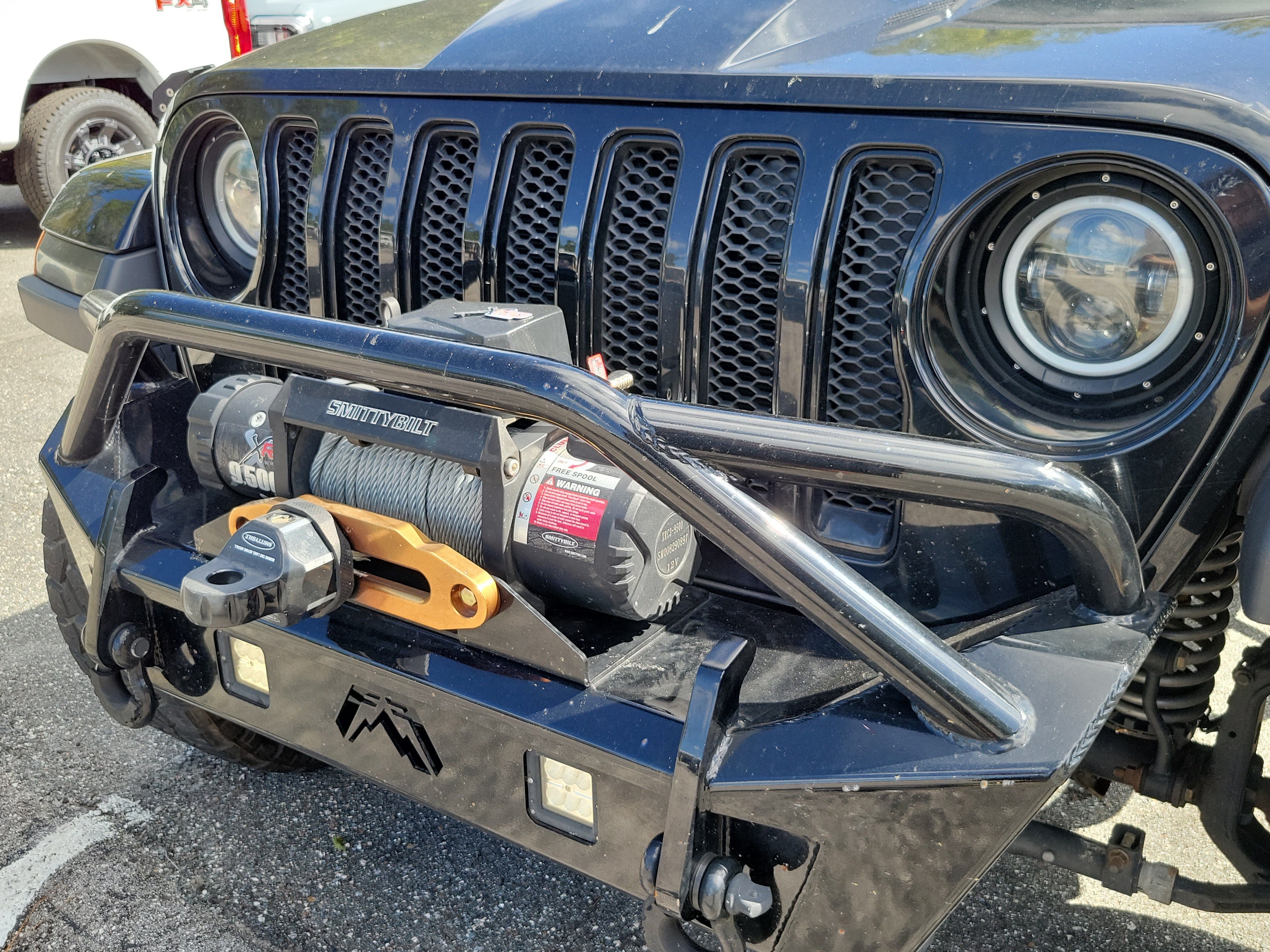 Used 2021 Jeep Wrangler Unlimited Sahara w/ Uconnect 4C Nav & Sound Group AWD/4WD image 10