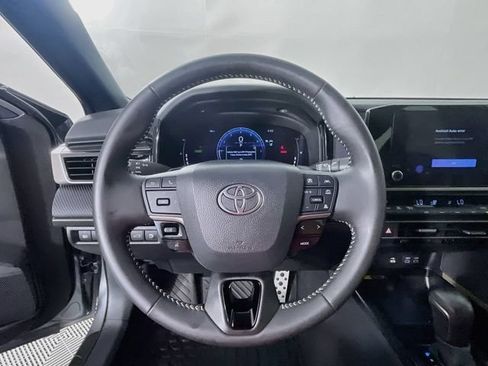 Used 2026 Toyota Camry SE FWD image 12