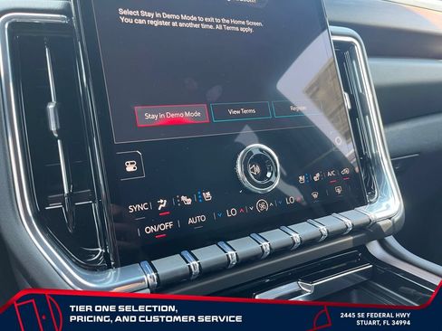 New 2026 GMC Yukon XL Denali w/ Denali Reserve Package AWD/4WD image 30
