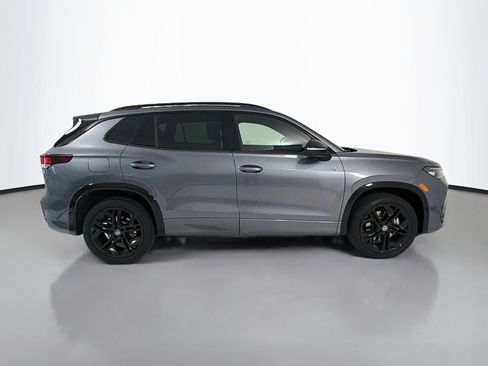 Used 2026 Volkswagen Tiguan SE R-Line AWD/4WD image 8