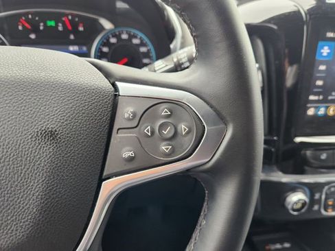 Certified 2023 Chevrolet Traverse LT FWD image 30