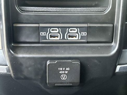 Used 2021 RAM 1500 Laramie w/ Off Road Group AWD/4WD image 21