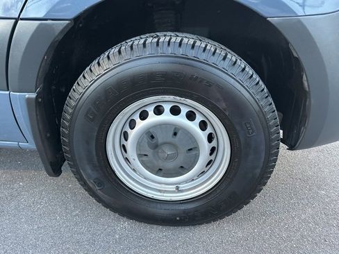 Used 2019 Mercedes-Benz Sprinter 144 image 25