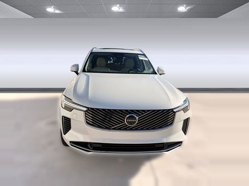 New 2026 Volvo XC90 B6 Ultra w/ Protection Package AWD/4WD image 6