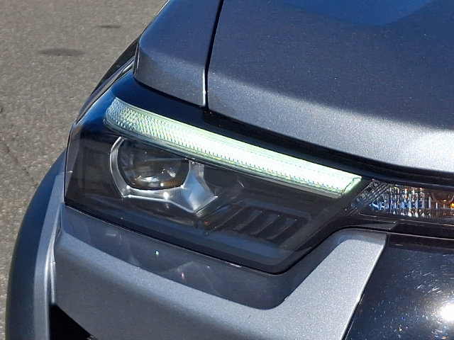 Used 2023 Chevrolet Colorado ZR2 w/ ZR2 Convenience Package III AWD/4WD image 29