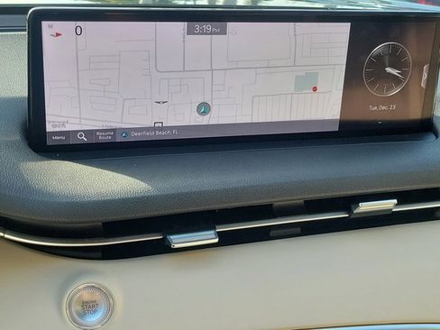 Used 2023 Genesis GV70 2.5T image 25