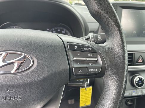 Used 2019 Hyundai Kona SE image 15