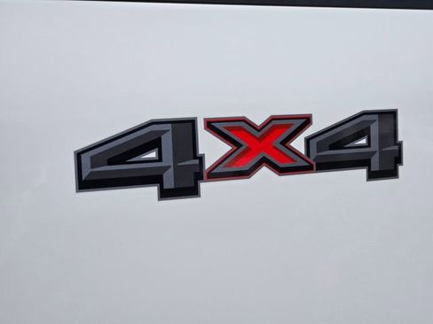 Used 2024 Ford F250 XL w/ XL Chrome Package image 11