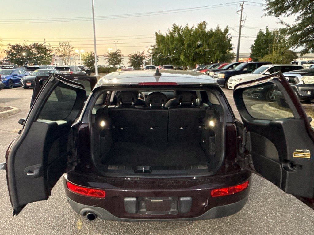 Used 2017 MINI Cooper Clubman FWD image 14