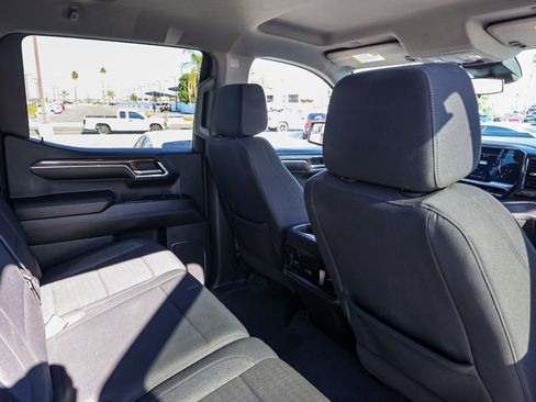 Used 2024 Chevrolet Silverado 1500 LT Trail Boss w/ Protection Package image 16