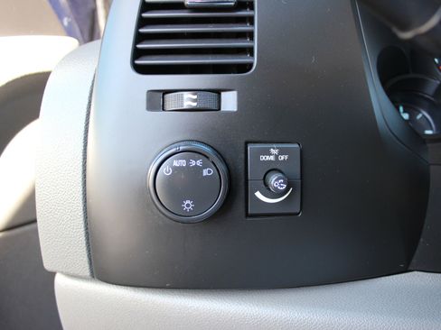Used 2010 Chevrolet Silverado 1500 W/T AWD/4WD image 22