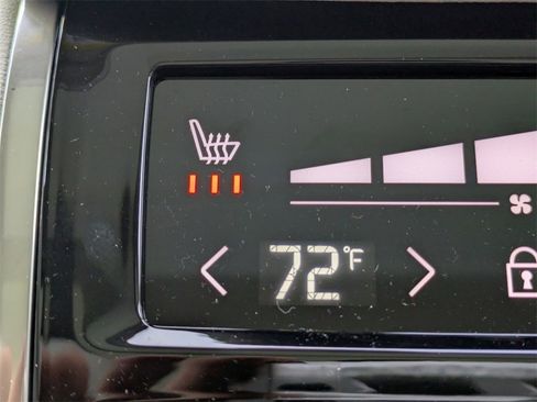 New 2026 Volvo XC90 T8 Ultra w/ Protection Package Premier image 18