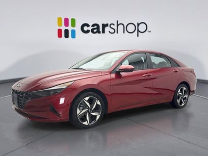Used 2023 Hyundai Elantra SEL w/ Convenience Package