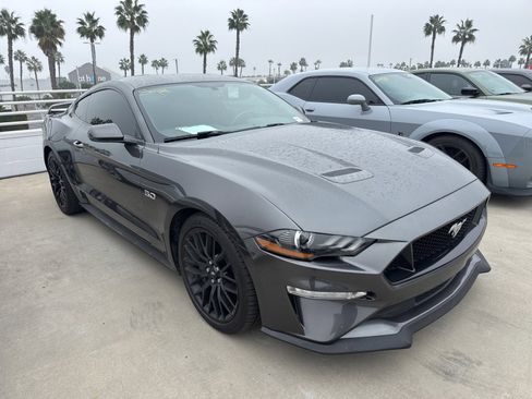 Used 2018 Ford Mustang GT Premium w/ GT Performance Package image 4