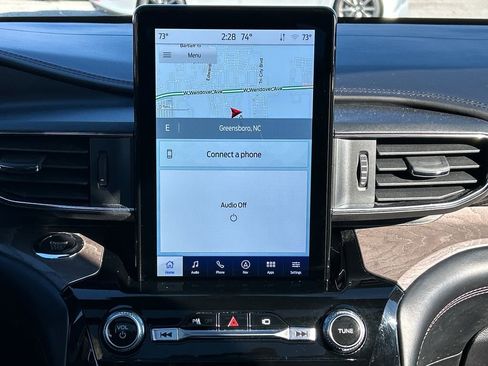 Used 2022 Ford Explorer Platinum w/ Equipment Group 601A image 18