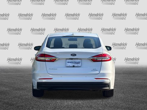 Used 2019 Ford Fusion SE image 6