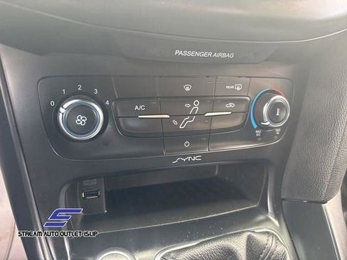 Used 2015 Ford Focus ST image 30