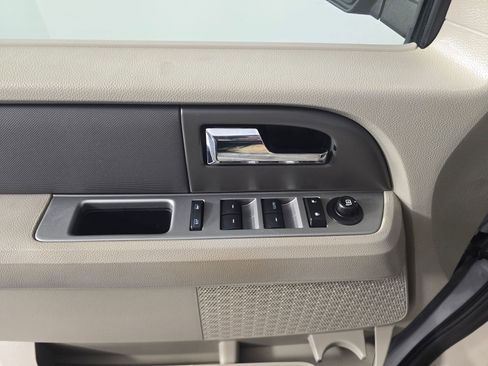 Used 2012 Ford Expedition XLT w/ Leather Seating Pkg image 19