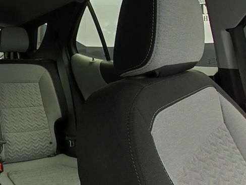 Used 2023 Chevrolet Equinox LS FWD image 14