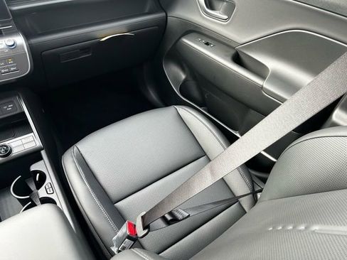 New 2026 Hyundai Kona SEL Premium image 13