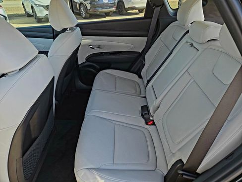 New 2026 Hyundai Tucson Limited image 18