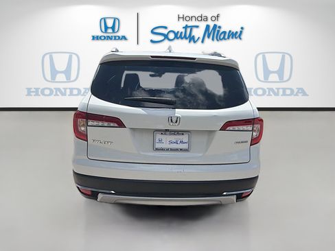 Used 2021 Honda Pilot Touring image 6