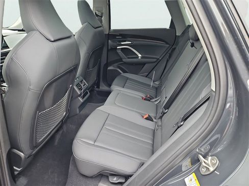 New 2025 Audi Q5 Premium Plus image 24