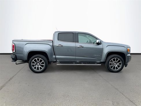 Used 2019 GMC Canyon Denali image 8