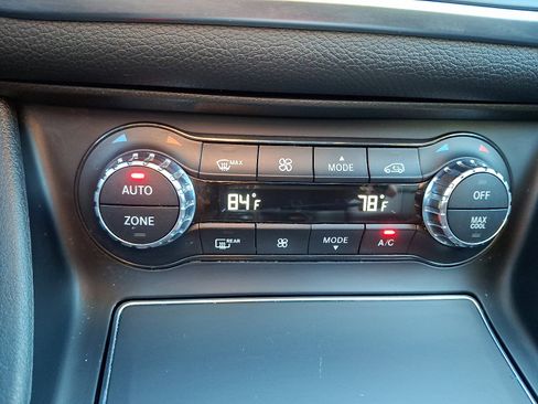 Used 2020 Mercedes-Benz GLA 250 4MATIC image 16