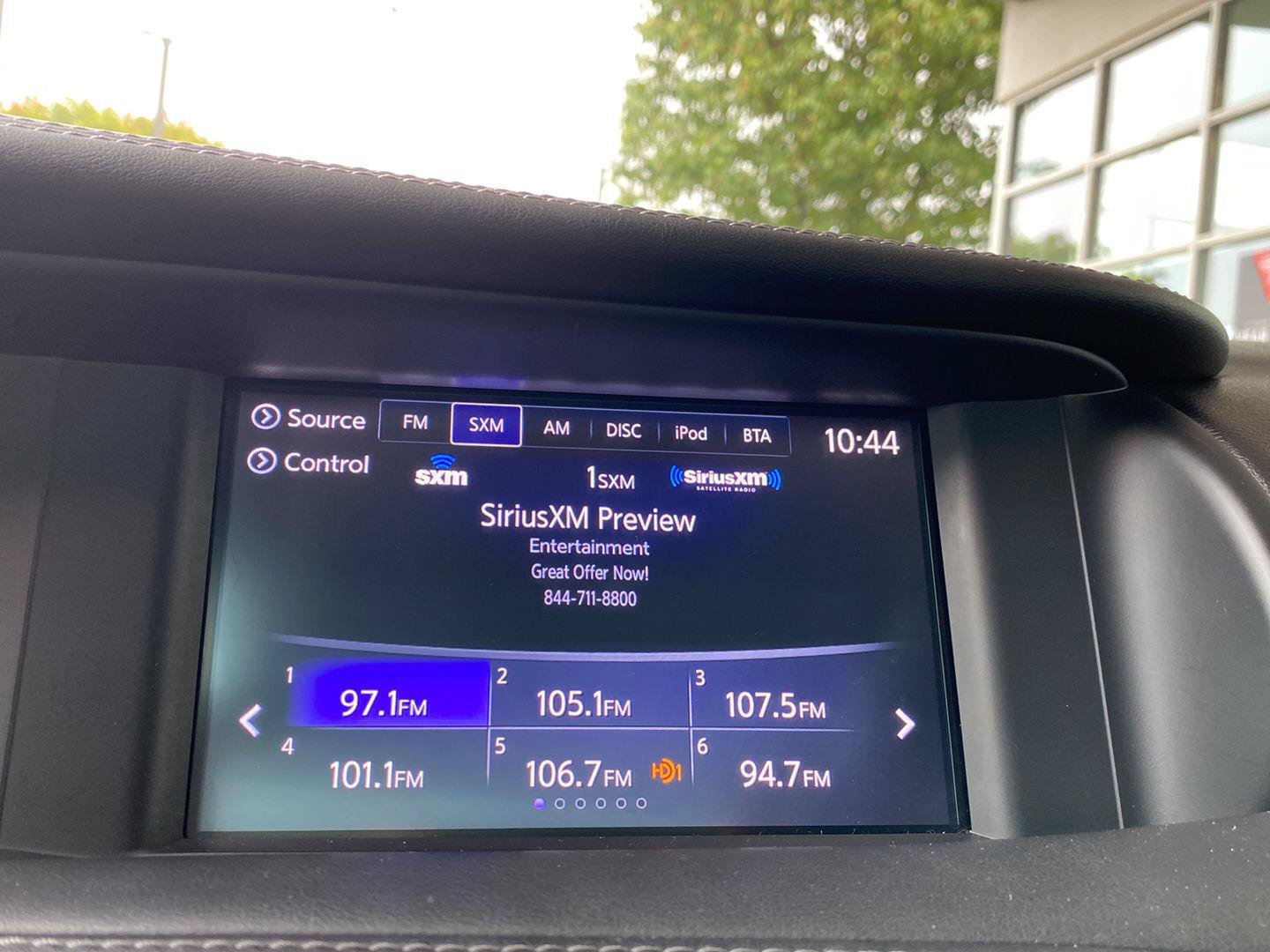 Used 2018 INFINITI QX30 Premium w/ Navigation Package AWD/4WD image 35