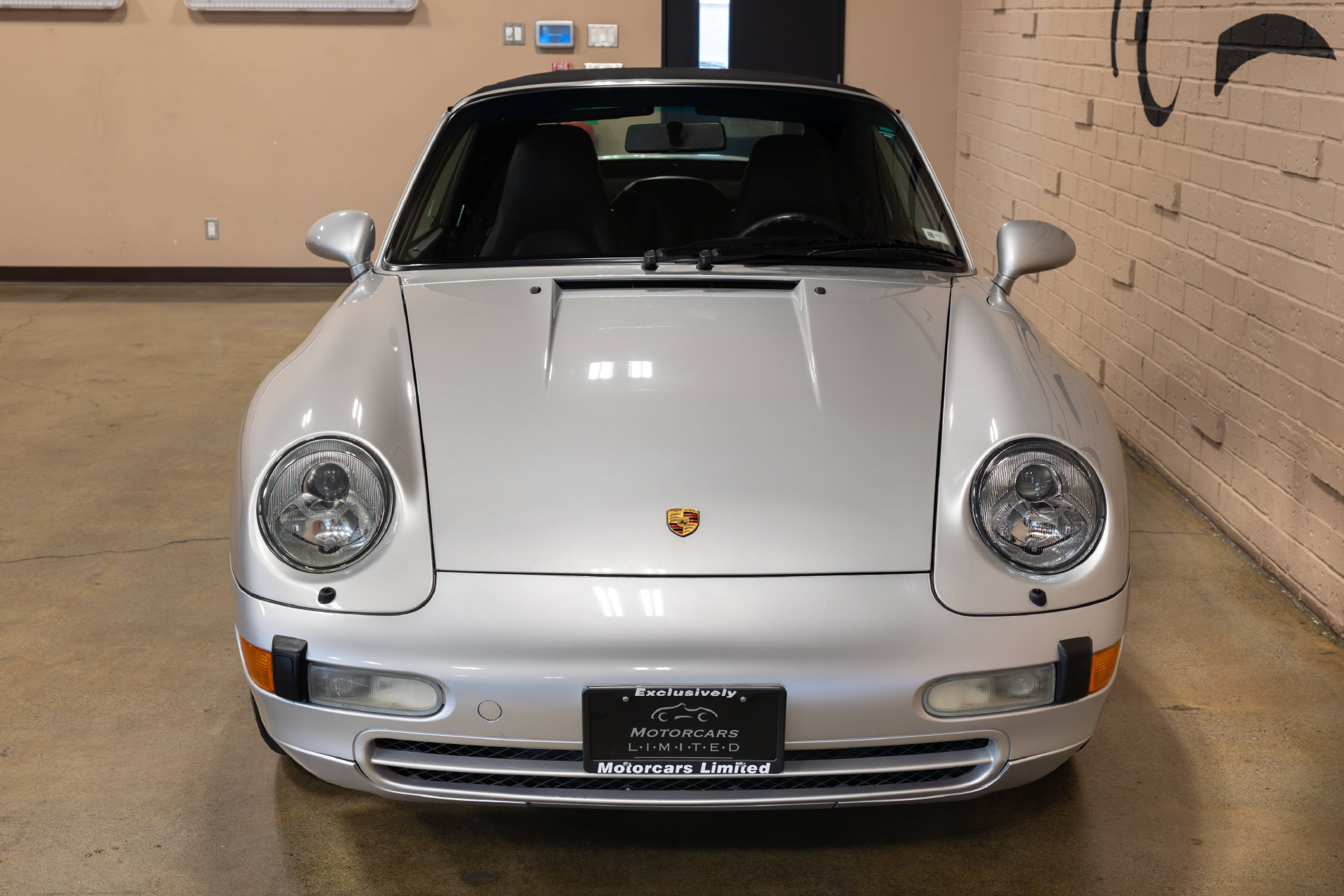 Used 1998 Porsche 911 Carrera RWD image 27