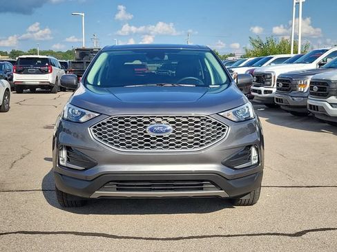 Certified 2024 Ford Edge SEL w/ Convenience Package AWD/4WD image 8