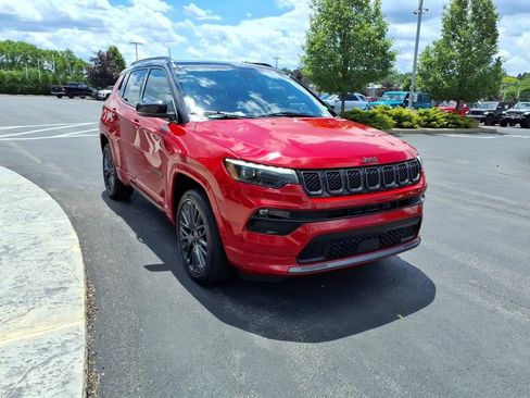 Used 2023 Jeep Compass High Altitude AWD/4WD image 4