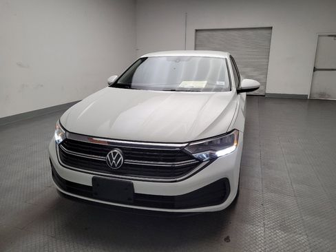 Used 2023 Volkswagen Jetta S image 15