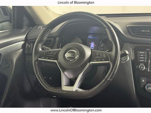 Used 2018 Nissan Rogue SL w/ Premium Package AWD/4WD image 21
