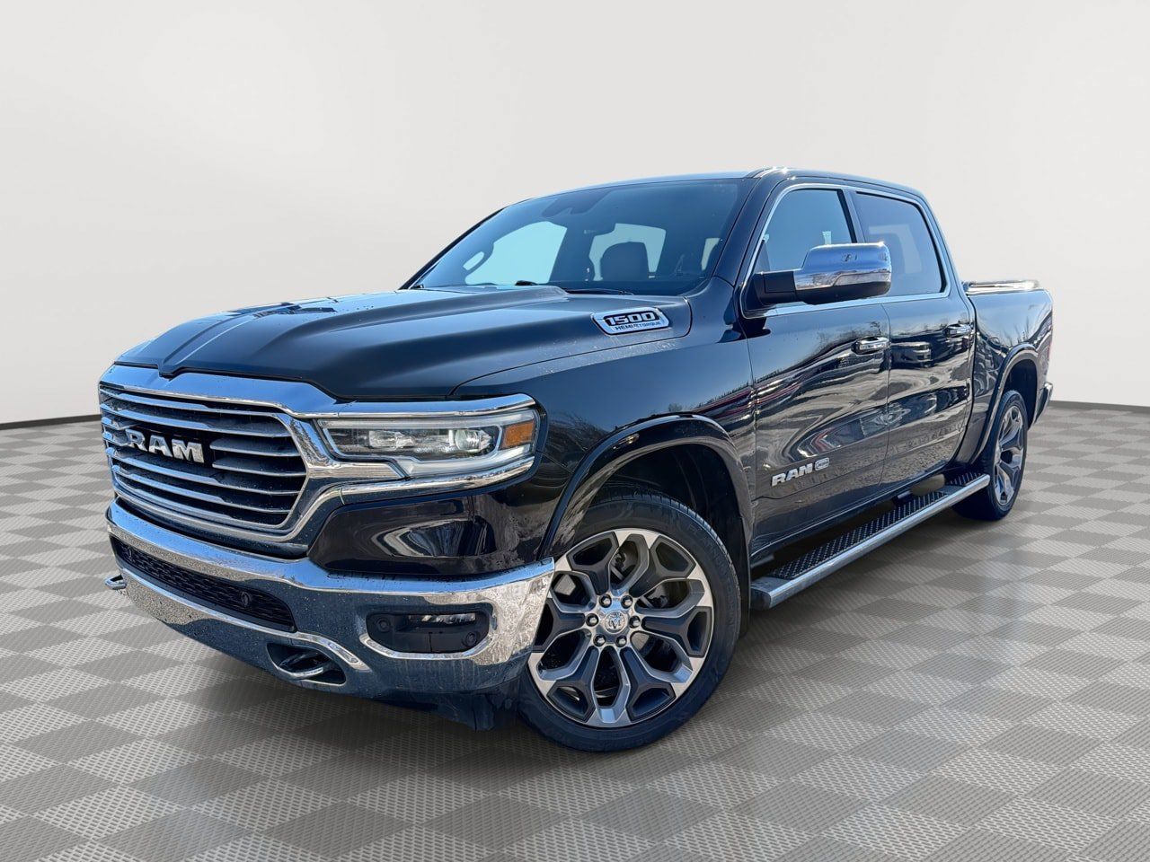 Used 2022 RAM 1500 Limited AWD/4WD image 1