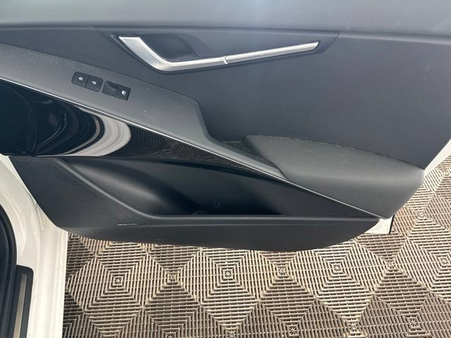 Certified 2023 Kia Niro Wave FWD image 21