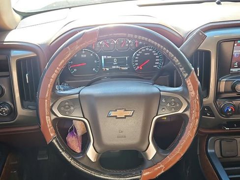 Used 2014 Chevrolet Silverado 1500 High Country AWD/4WD image 9