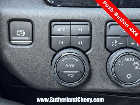 Used 2025 Chevrolet Silverado 1500 LT w/ All Star Edition Plus image 31