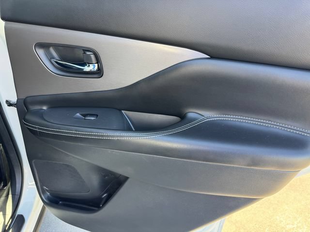 Used 2023 Nissan Murano SV AWD/4WD image 10