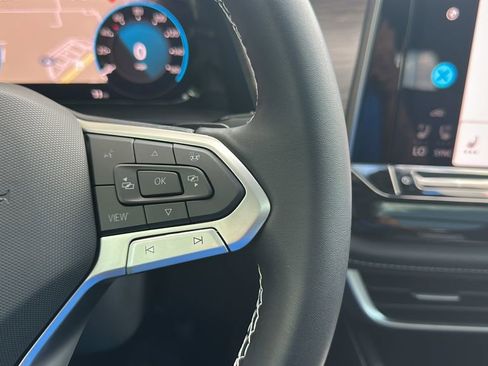 New 2026 Volkswagen Atlas SEL image 33