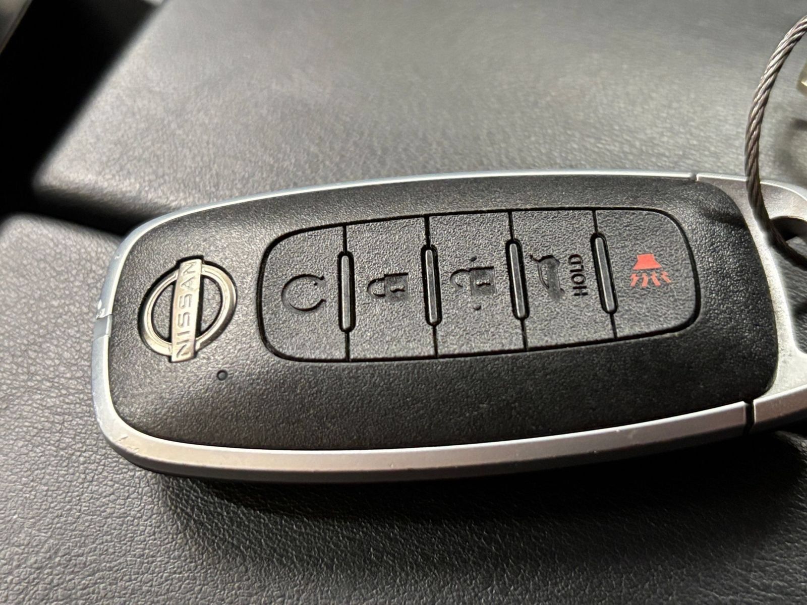 Used 2026 Nissan Rogue SL FWD image 27