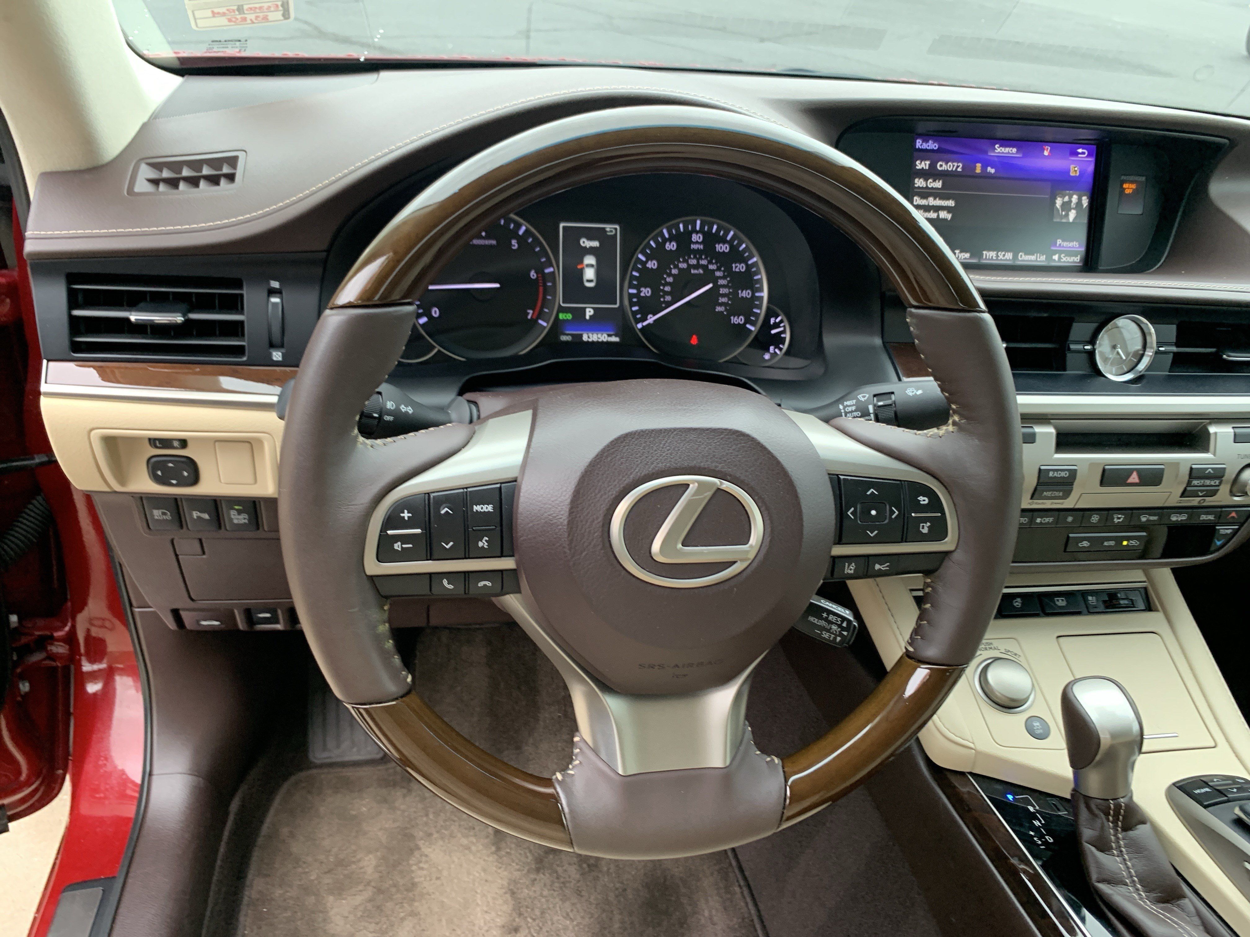 Used 2017 Lexus ES 350 w/ Luxury Package FWD image 18