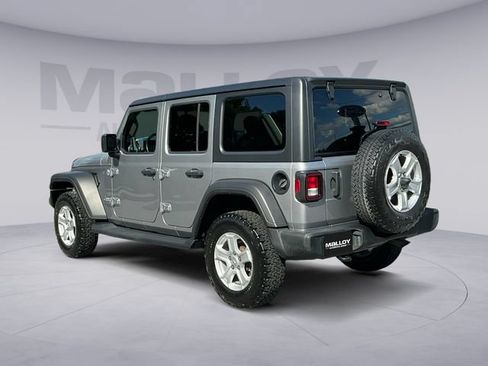 Used 2021 Jeep Wrangler Unlimited Sport AWD/4WD image 3