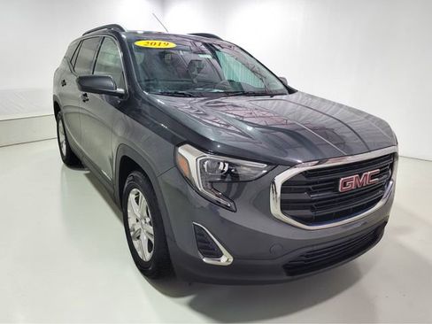 Used 2019 GMC Terrain SLE w/ Driver Convenience Package image 9