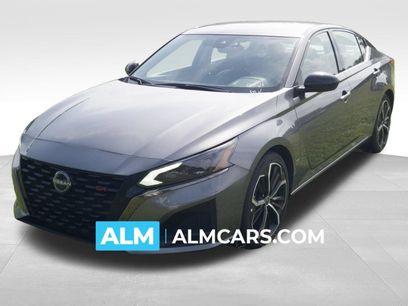 Used 2024 Nissan Altima 2.5 SR