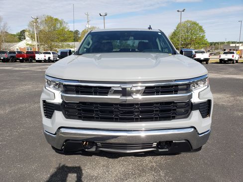 Used 2024 Chevrolet Silverado 1500 LT w/ Protection Package image 7