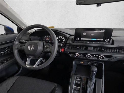 Certified 2025 Honda CR-V LX image 28