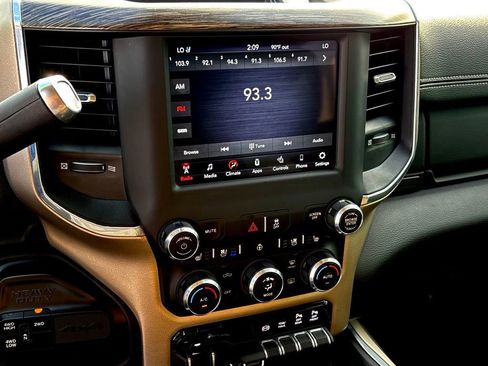 Used 2021 RAM 2500 Laramie image 22